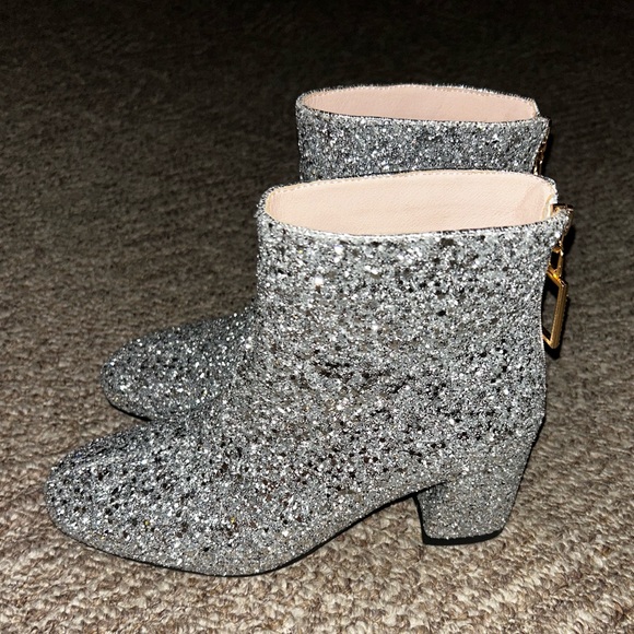 Shoes - Women’s Silver Glitter Covered Chunky Heeled Party Boots Zipper Size 39/8